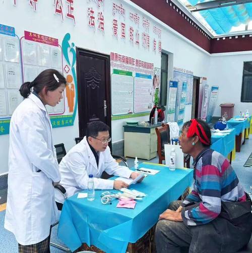 同舟共济 精准帮扶——同济大学青岛校友会再赴沂蒙老区捐资助学侧记 同舟共济 精准帮扶——同济大学青岛校友会再赴沂蒙老区捐资助学侧记